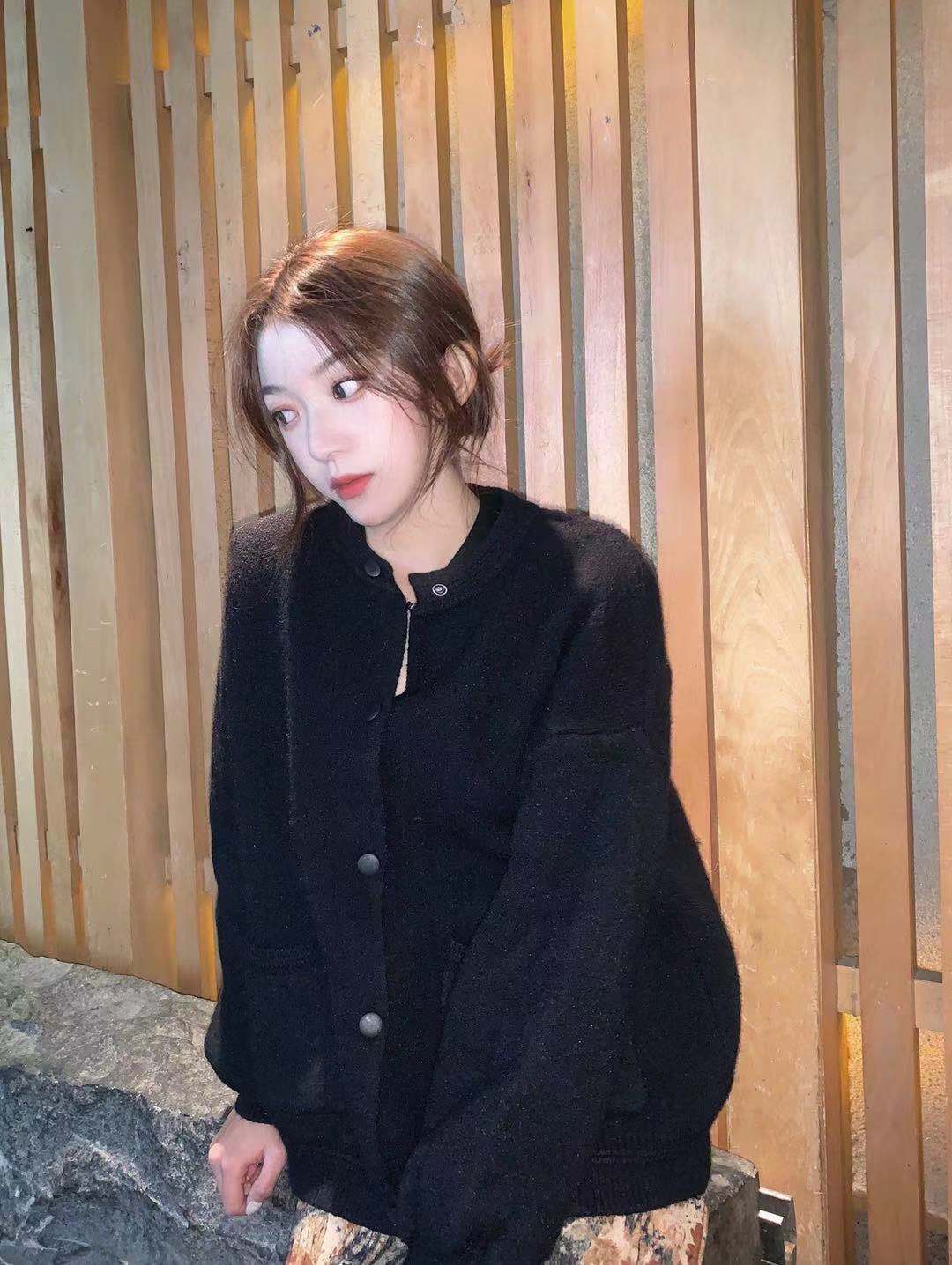 分享一位19岁性.感.喜欢调.教.粉.嫩妹妹