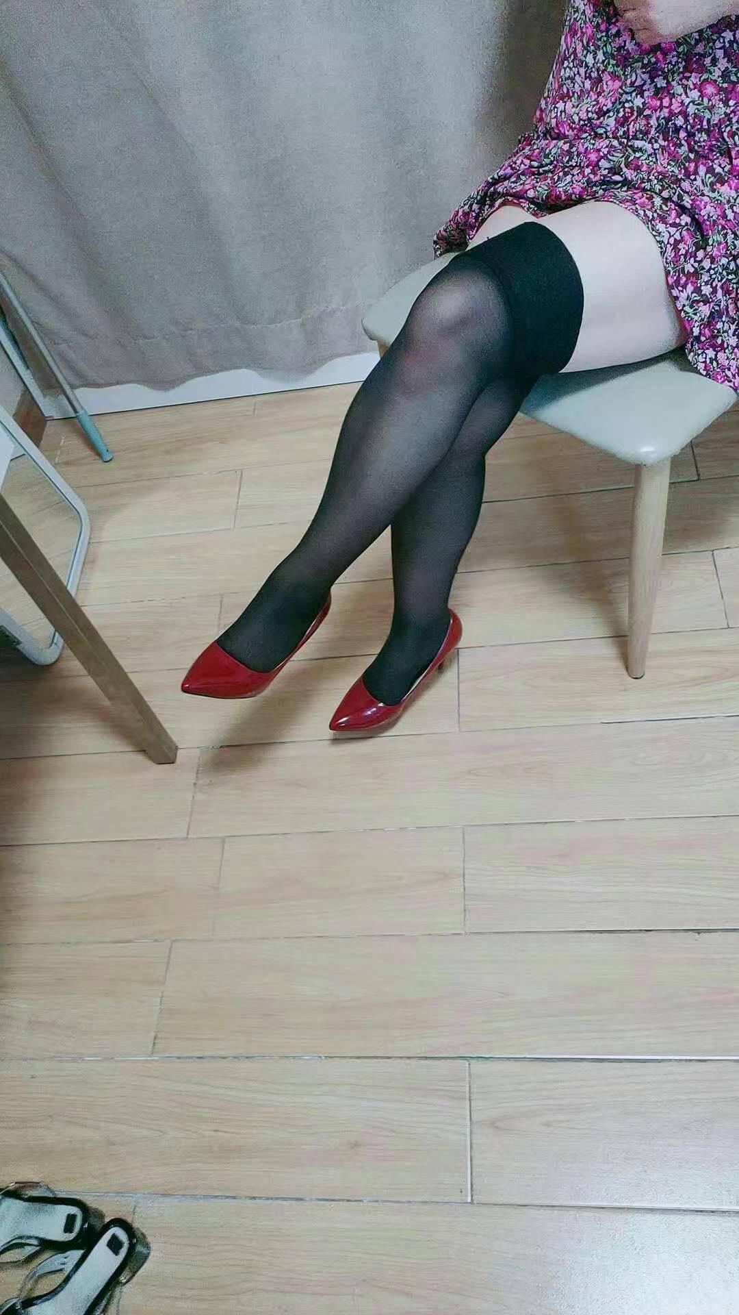 滨江我漂亮轻熟女