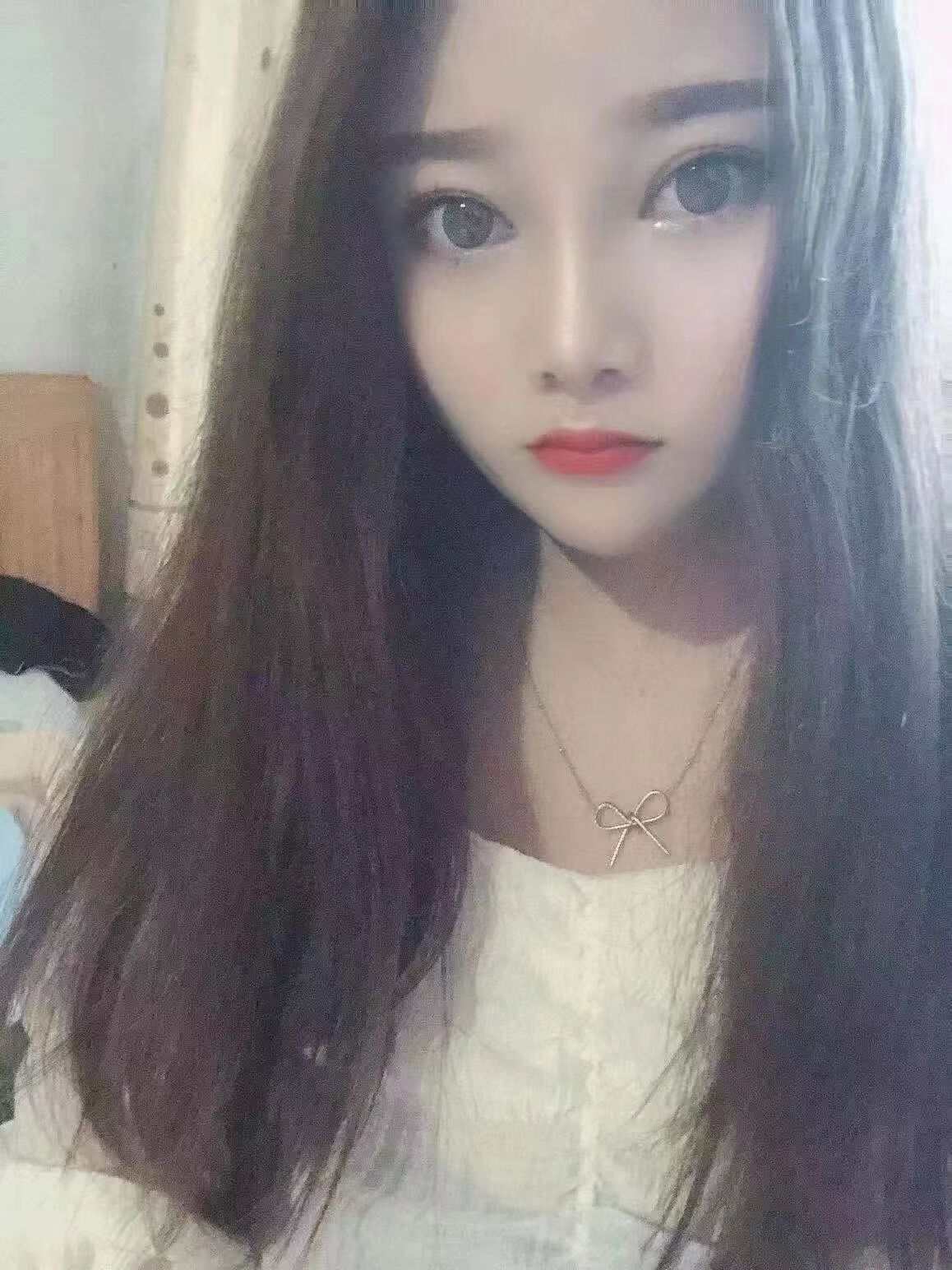 杭州富阳乖巧妹子 身材不错